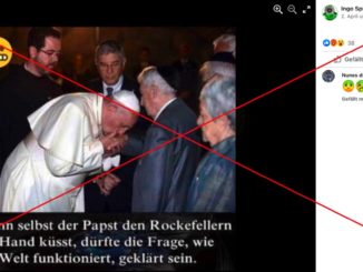 Der Papst küsst auf diesem Bild die Hand des Holocaust-Überlebenden Eliezer Grynfeld