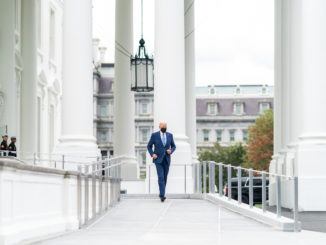 Anrufer beleidigt Biden – und dieser stimmt zu