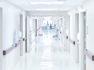 Krankenhäuser fordern Verlängerung von Corona-Rettungsschirm Krankenhäuser fordern Verlängerung von Corona-Rettungsschirm