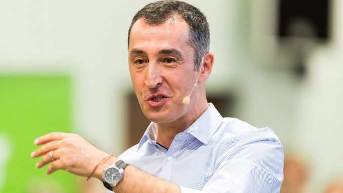 Cem Özdemir - Bild: Sven Mandel / CC BY-SA