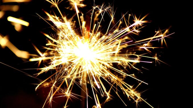 sparkler-477598_1920 Symbolbild: Silvester