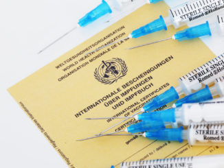 Razzia gegen mutmaßliche Impfpassfälscher in Sachsen