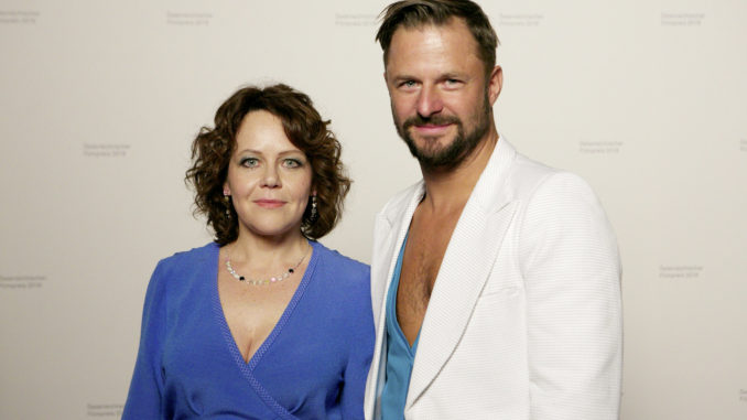 Eva Spreitzhofer, Philipp Hochmair (r.) - Bild: Akademie des Österreichischen Films/Robert Newald