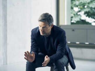 Nach Vetternwirtschaftsvorwürfen: Habeck offen für schärfere Transparenzregeln