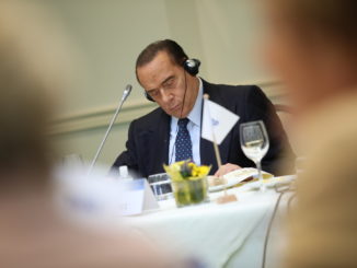 Berlusconi zu „Routine“-Untersuchungen im Krankenhaus