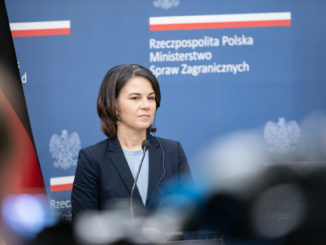 Ukraine fordert von Baerbock Demonstration von Stärke gegenüber Russland