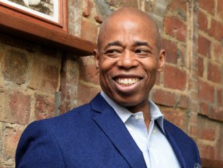 New Yorks Bürgermeister Adams fordert von US-Regierung mehr Einsatz gegen Waffenkriminalität