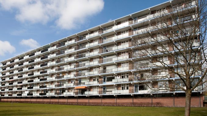 Hausblock mit vielen Wohnungen