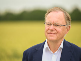 Weil: Schröder mit Haltung zu Ukraine-Krieg in SPD „völlig isoliert“