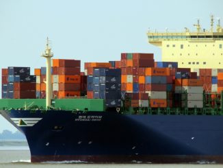 Versicherer: Containerschiffe verlieren auf hoher See Waren im Millionenwert