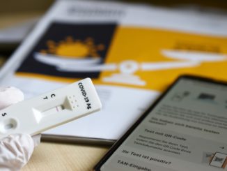 RKI: Bundesweite Sieben-Tage-Inzidenz steigt leicht auf 1087