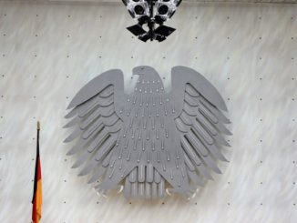 Bund machte vergangenes Jahr 24,8 Milliarden Euro weniger Schulden als geplant