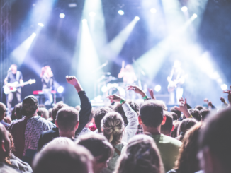 Verbraucherschützer raten Konzertfans von Ticketversicherung ab