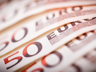 Jugendliche in Baden-Württemberg wegen gewerbsmäßiger Geldfälschung angeklagt