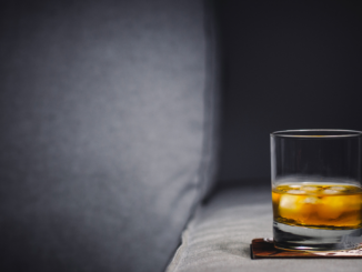 Zahl der Engländer mit problematischem Alkoholkonsum während Pandemie gestiegen