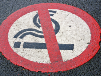 Kinderhilfswerk sieht noch Verbesserungsbedarf bei Nichtraucherschutz für Kinder