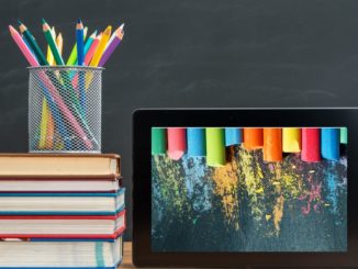 KMK-Präsidentin sieht deutlich bessere digitale Ausstattung von Schulen