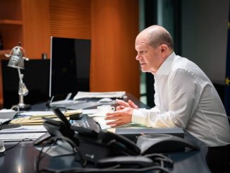 Scholz führt Ukraine-Krisengespräch mit Biden und weiteren westlichen Partnern