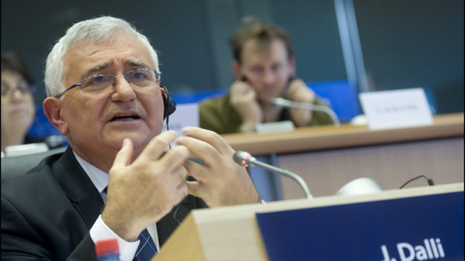 John Dalli - Bild: European Parliament/Pietro Naj-Oleari