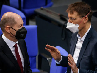 Lauterbach: Vorschnelle Lockerungen würden Erfolge gegen Pandemie gefährden