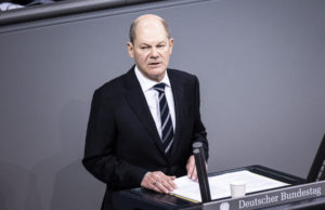 Kühnert: SPD-Schlappe in Schleswig-Holstein hat nichts mit Kanzler Scholz zu tun