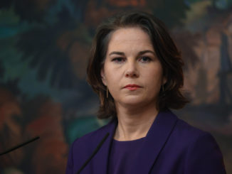 Baerbock sichert Ukraine vor Besuch erneut Deutschlands Solidarität zu