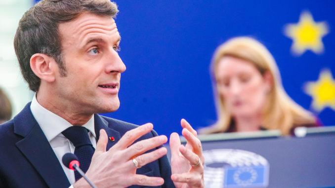Emmanuel Macron - Bild: CC-BY-4.0/ European Union 2022 – Source: EP