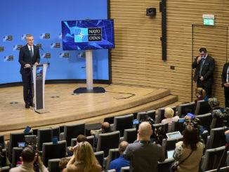 Stoltenberg wirft Russland wegen weiterer Militärübungen Wortbruch vor