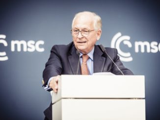 Ischinger: Russlands Vorwurf einer Bedrohung „sehr, sehr weit hergeholt“