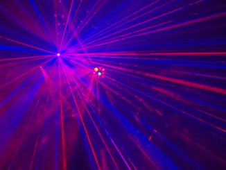 Italien lockert Maskenpflicht und öffnet Nachtclubs