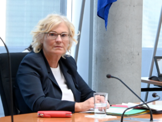 Lambrecht besorgt über Alarmbereitschaft der russischen Atomstreitkräfte