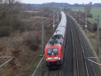 Deutsche Bahn setzt für Ukraine-Flüchtlinge Shuttle-Züge nach Berlin ein