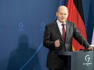 Scholz verteidigt seine Ukraine-Politik