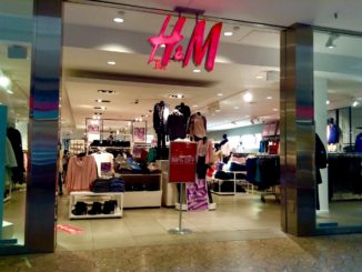 H&M stellt wegen Ukraine-Kriegs Verkaufsbetrieb in Russland ein