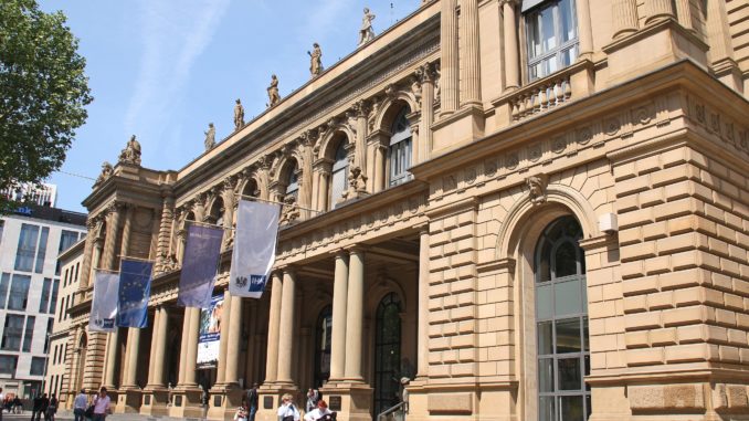 2560px-Frankfurt_Börse_IHK Tilman AB, CC0, via Wikimedia Commons