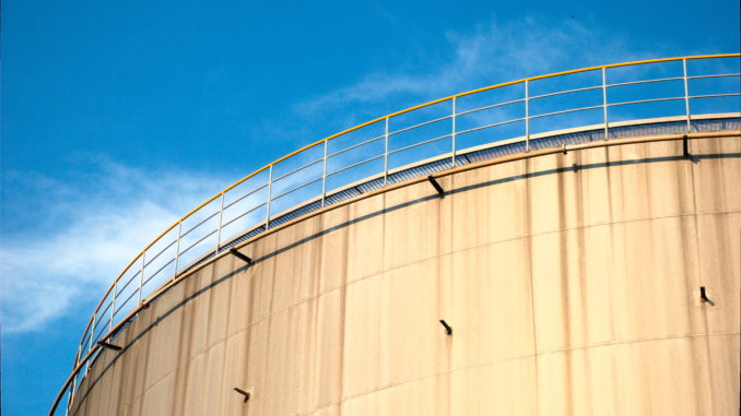 Öltank - Bild: flöschen/CC BY 2.0