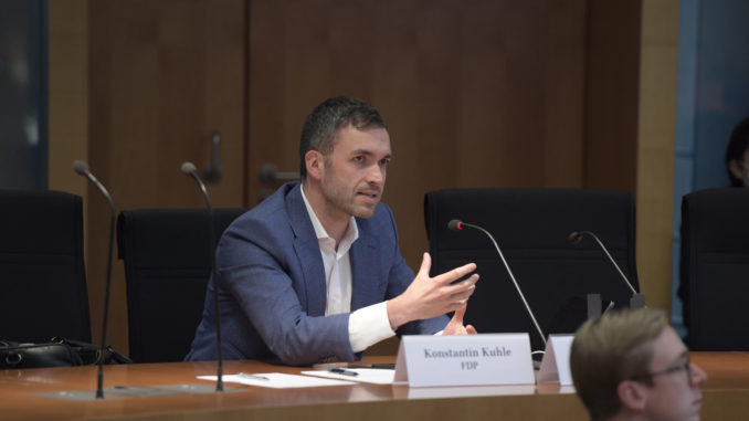 Konstantin Kuhle - Bild: Bundestag/Jens Jeske