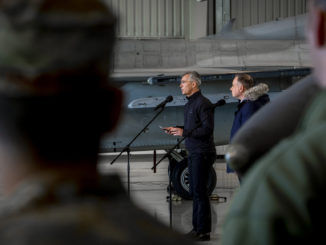 Nato-Generalsekretär Stoltenberg begrüßt 100 Milliarden Euro für Bundeswehr