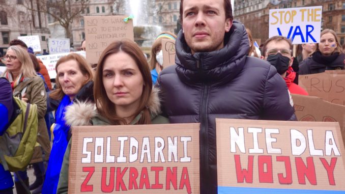 Protest - Bild: Gerry Popplestone/CC BY-NC-ND 2.0