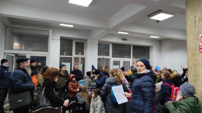 Flüchtlinge aus der Ukraine - Bild: Chabad.org