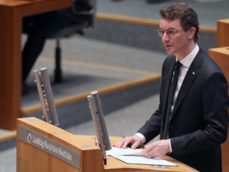 Wüst aus Corona-Quarantäne in Israel nach Nordrhein-Westfalen zurückgekehrt