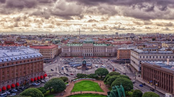 city-3710275_1920 St. Petersburg, Russland
