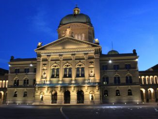 Schweiz schließt sich EU-Sanktionen gegen Export von Luxusgütern nach Russland an