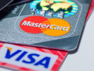 Visa und Mastercard setzen Geschäfte in Russland aus