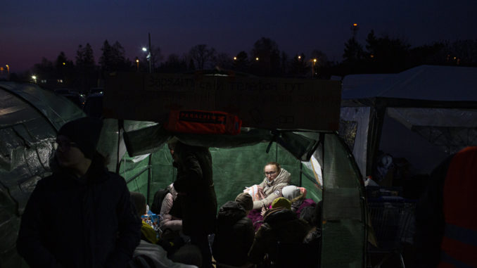 Flüchtlinge aus der Ukraine in einem Auffanglager - Bild: Philipp Spalek/Caritas Germany