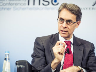 Kenneth Roth gibt Leitung von Human Rights Watch ab