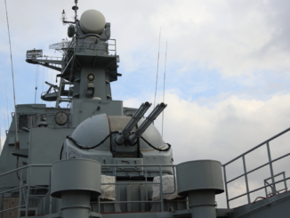 Gouverneur: Ukrainischer Angriff beschädigt russisches Kriegsschiff im Schwarzen Meer