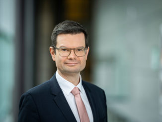 Buschmann verteidigt Cannabis-Gesetz gegen Kritik des Richterbundes