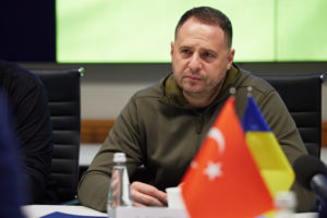Ankara: Türkische Delegation von Selenskyj in Kiew empfangen