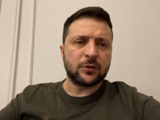 Selenskyj: Rund hundert Menschen am Sonntag aus Stahlwerk in Mariupol evakuiert